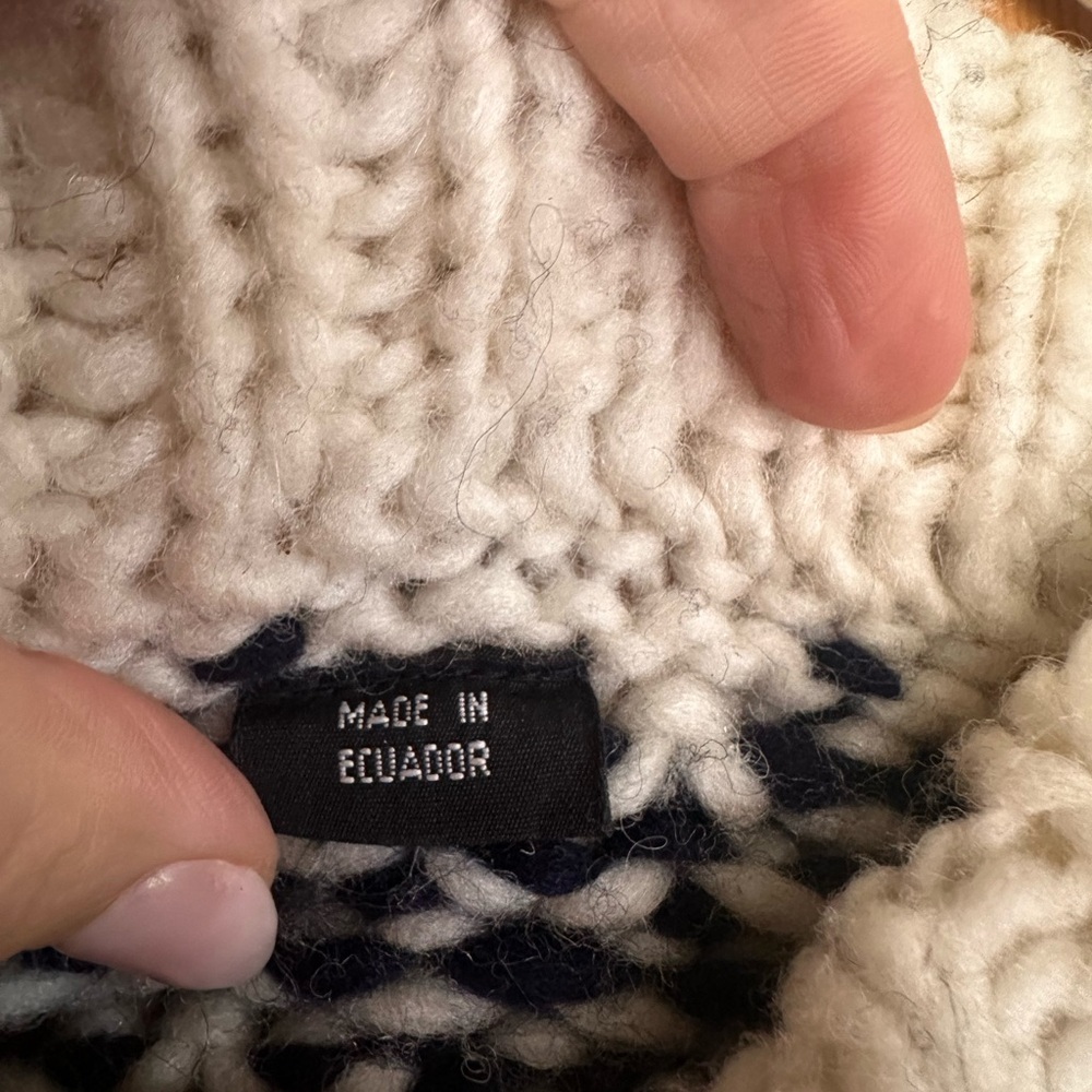 Chunky 100% Wool Nordic Fair Isle Sweater • Made in Ecuador • Apres Ski - Picture 3 of 4